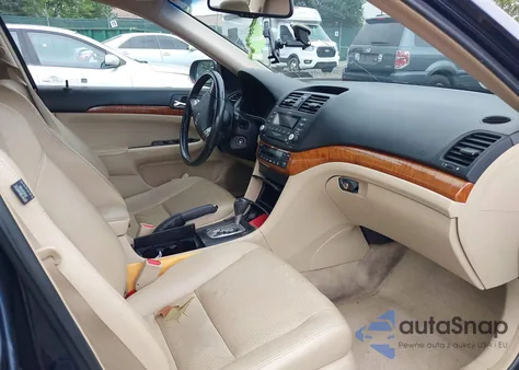 2008 Acura Tsx z USA, uszkodzony, nr VIN JH4CL968X8C013689